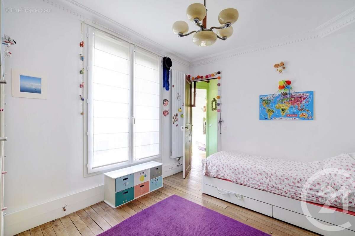 Appartement à PARIS-15E