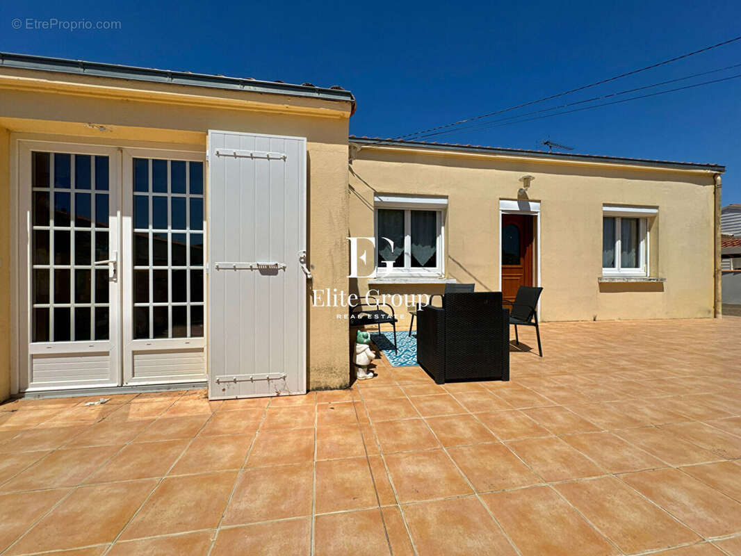 Maison à TONNAY-CHARENTE