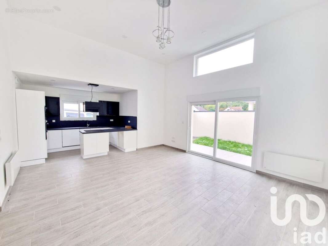 Photo 2 - Maison à VILLEMANDEUR