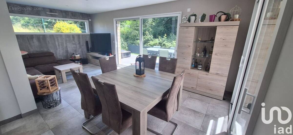 Photo 1 - Maison à BOURG-ACHARD