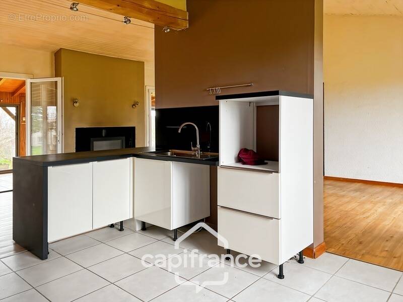 Maison à CASTELCULIER