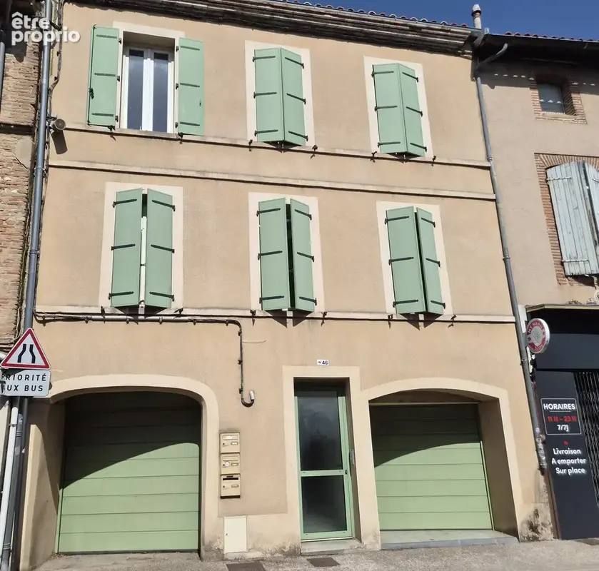 Gaillac centre   immeuble rénové aux multiples possibilités ! - photo 1
