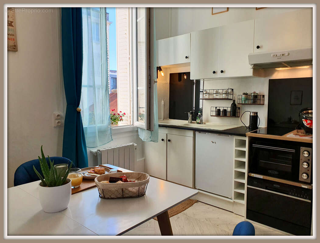 Appartement à SAINTE-SAVINE