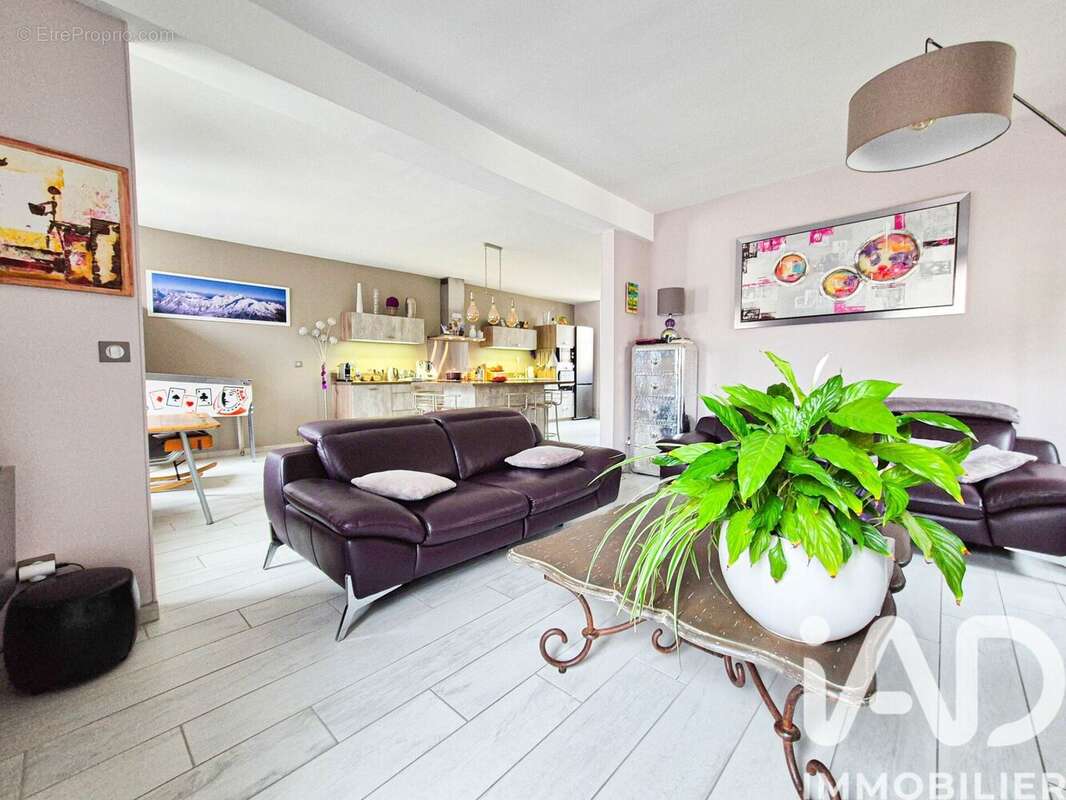 Photo 8 - Maison à HOUDAN