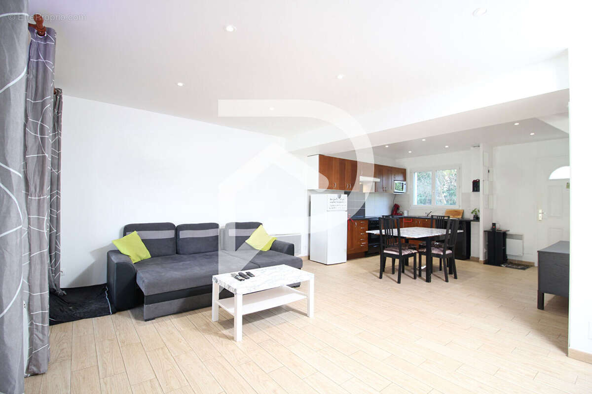 Maison à AIGUES-MORTES