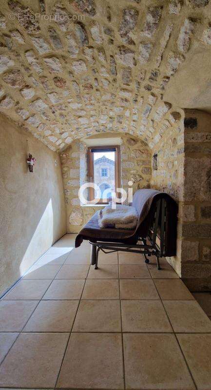 Maison à VALLON-PONT-D'ARC