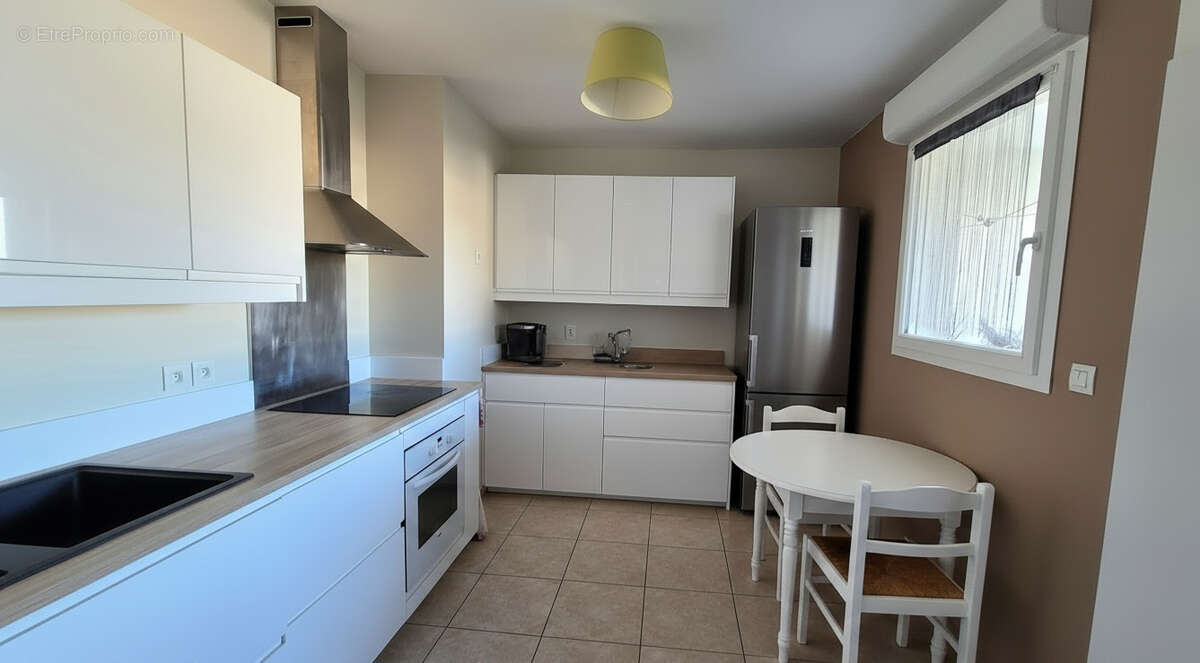 Appartement à MARSEILLE-9E