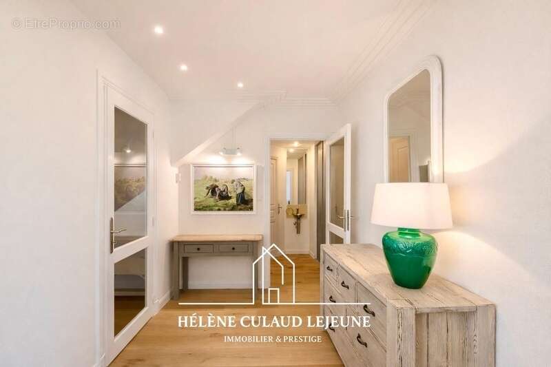 Maison familiale avec vue dégagée sur la nature - 184 m² - vannes - photo 3