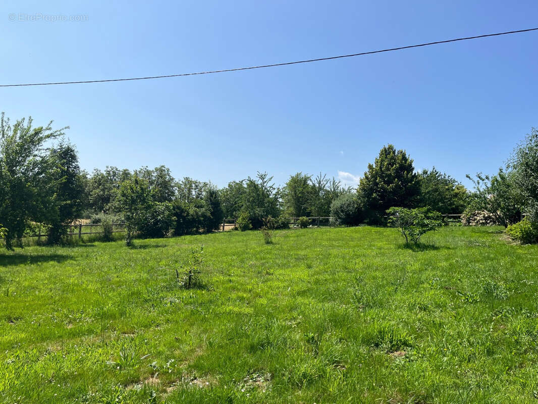 Payzac, maison en pierres, grange, vues, puits, campagne - photo 4