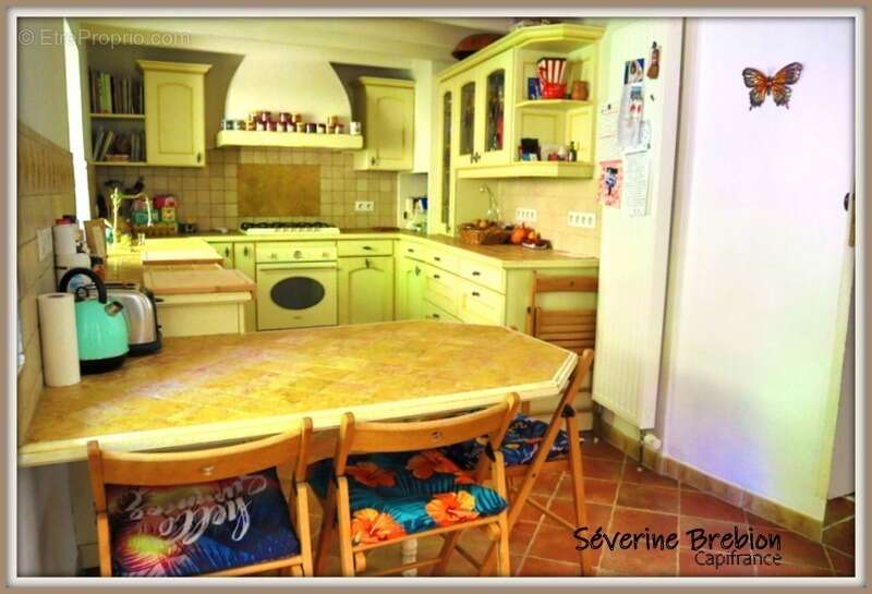  Maison rénovée en pierre de 166 m², 4 chambres, vaste séjour, dépendance, assainissement OK, avec ancien moulin et terrain de 1 - photo 31