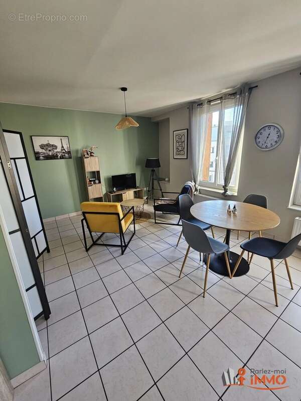 Appartement à SAINT-ETIENNE