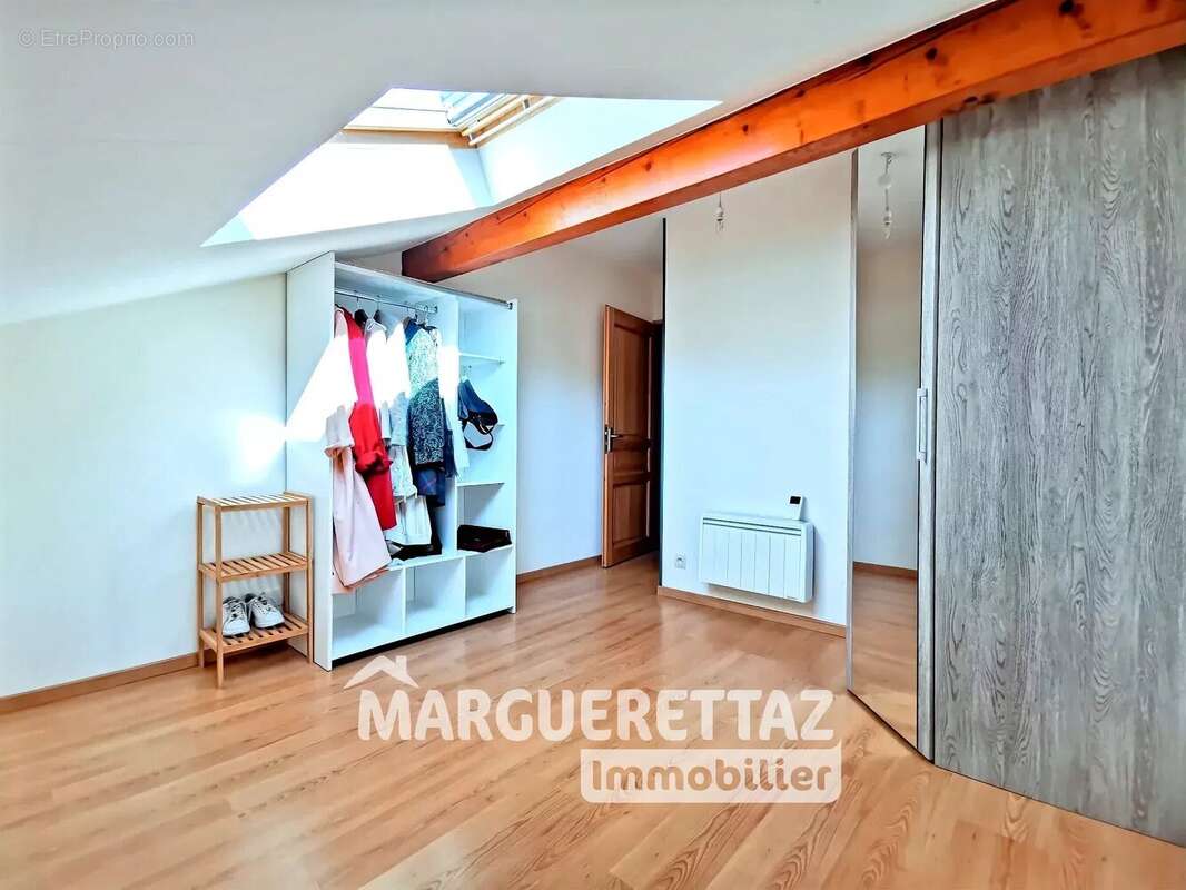 Appartement à FESSY