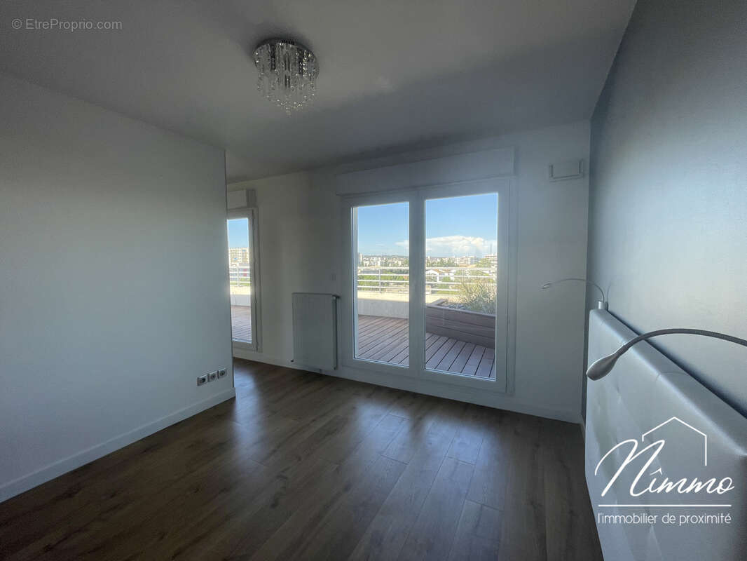 Appartement à NIMES