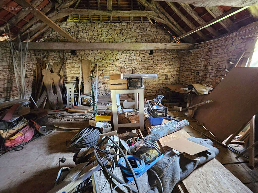 Maison à CUBJAC