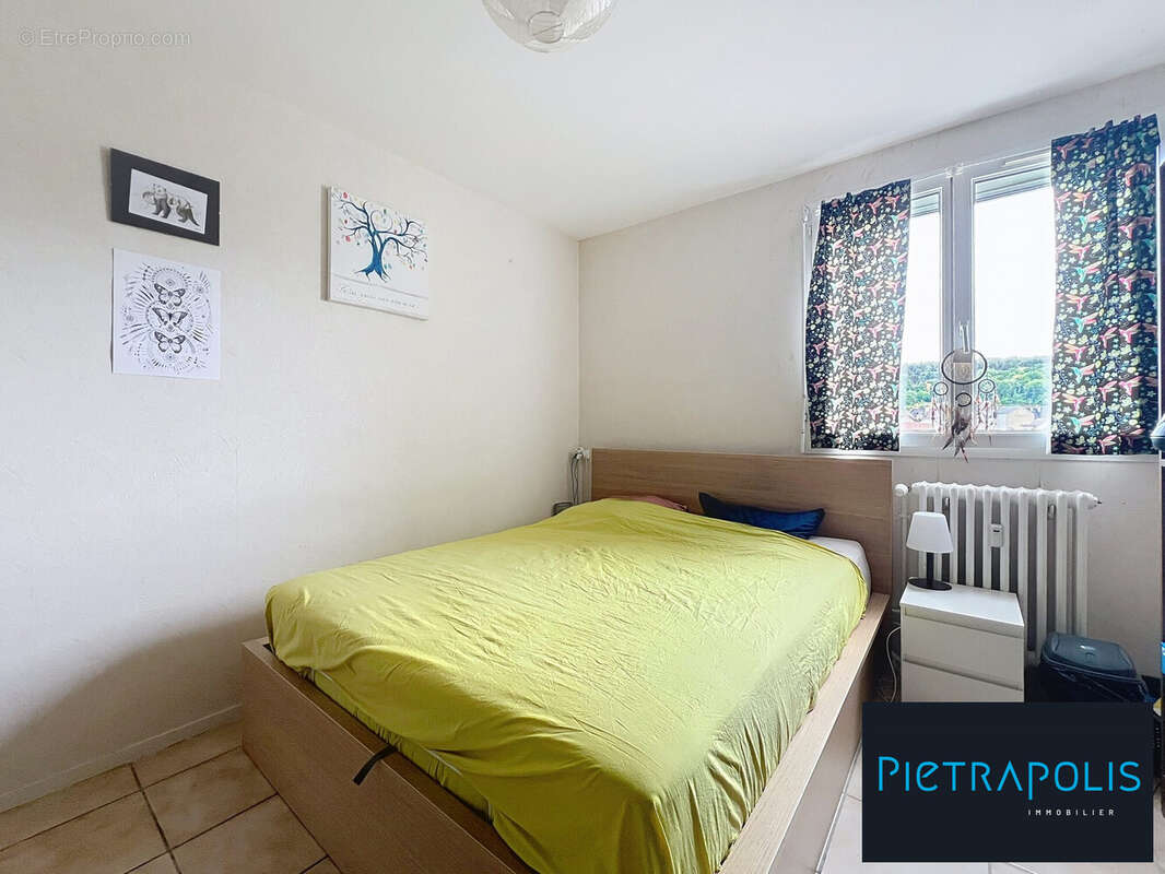 Appartement à CHENOVE