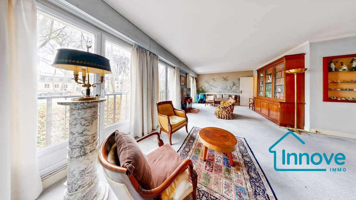 Appartement à VERSAILLES