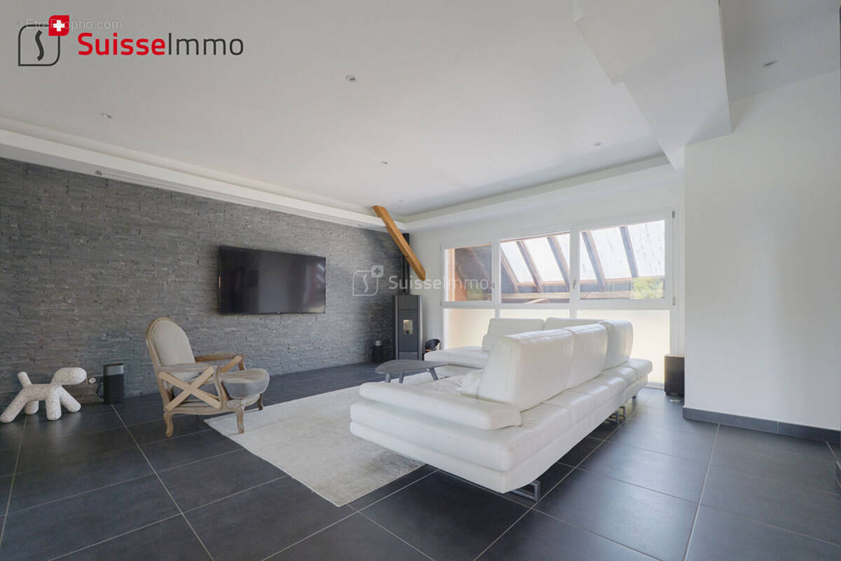 Appartement à BOUROGNE