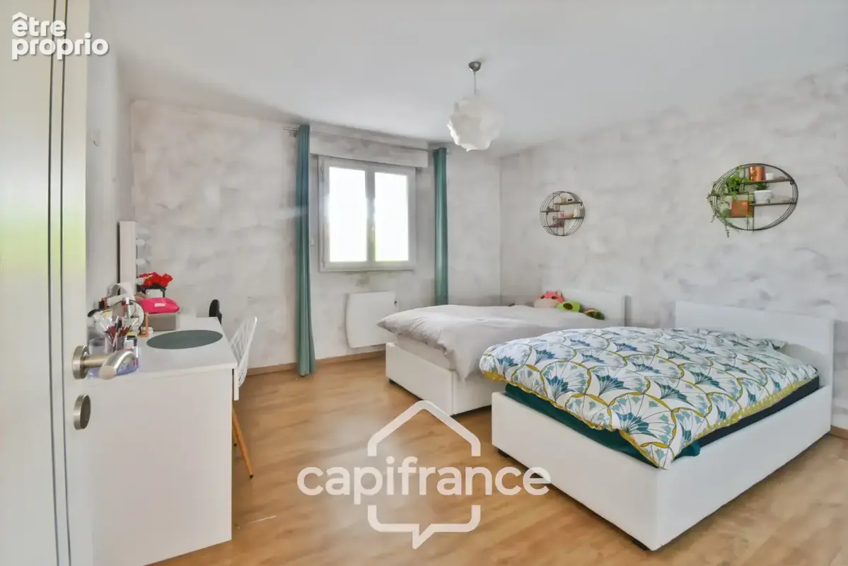Maison de plain-pied 3 chambres, garage et terrain au calme proche LOUHANS (71) - photo 14