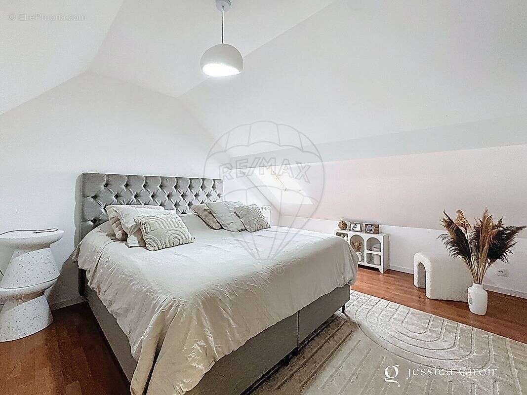 Maison à SAINTE-CROIX-EN-PLAINE