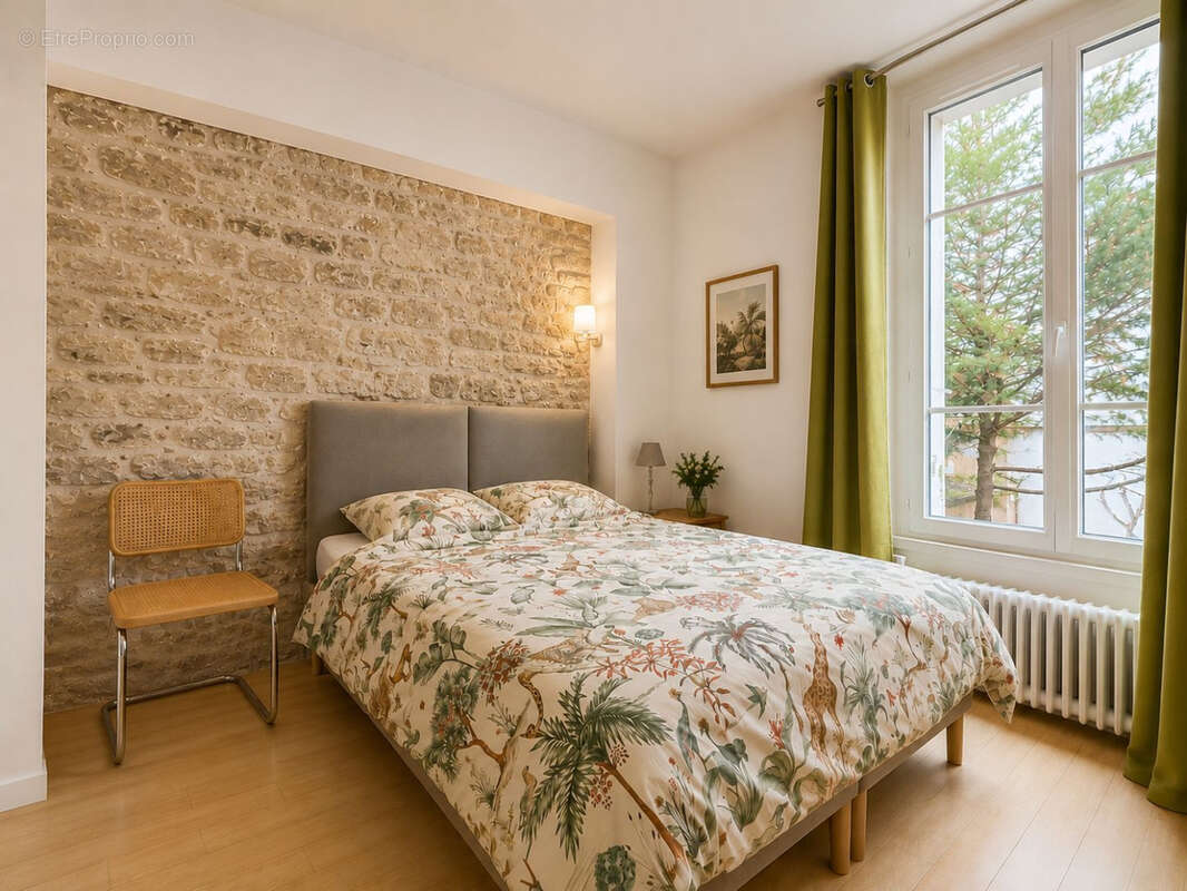 Appartement à PARIS-20E