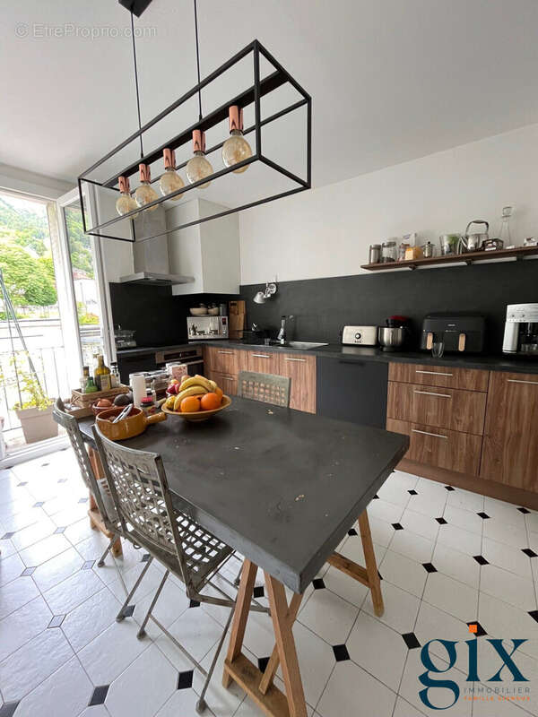 Appartement à LA TRONCHE