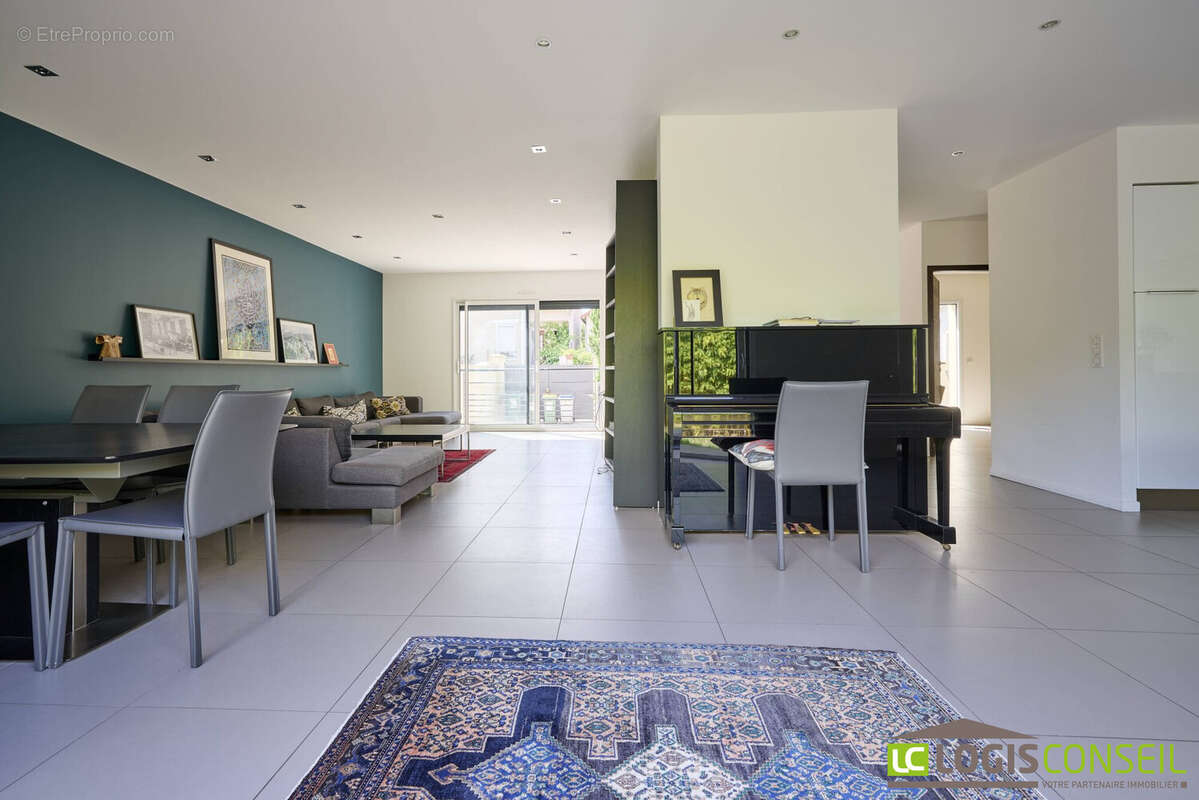 Maison à BOURG-LA-REINE