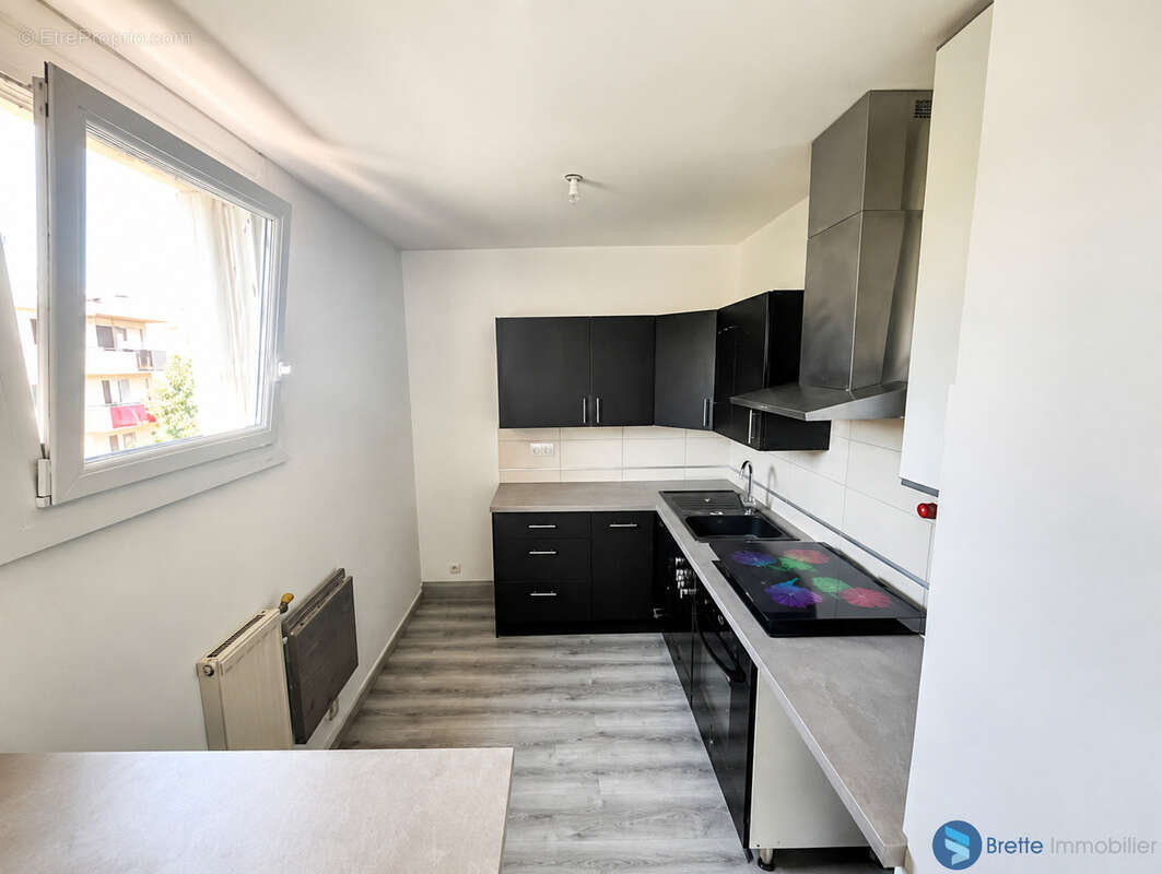 Toulon ouest - appartement t2 residence securisee - balcon - photo 6