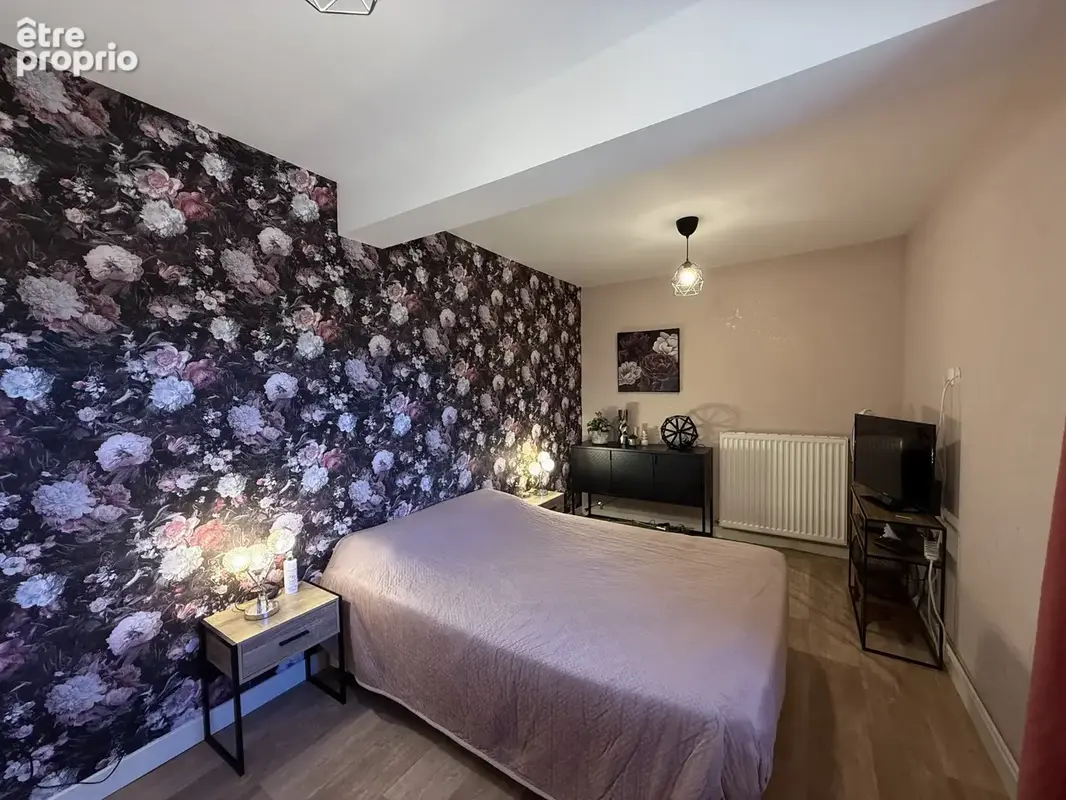 Belle longère de caractère rénovée   3 chambres, dépendances & potentiel - photo 17