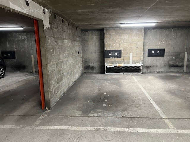 Parking à BOULOGNE-BILLANCOURT