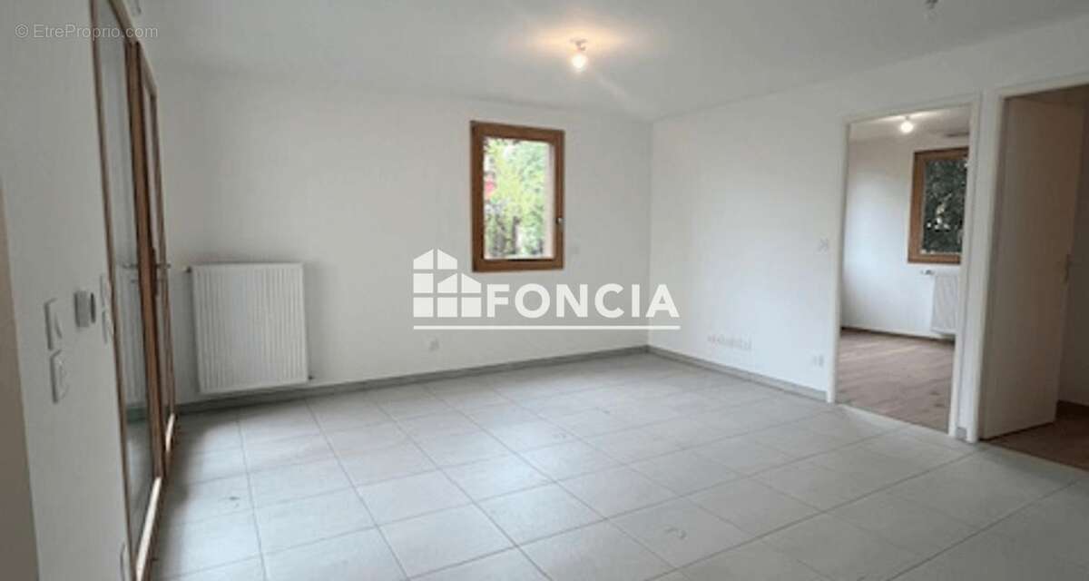 Appartement à LYON-8E
