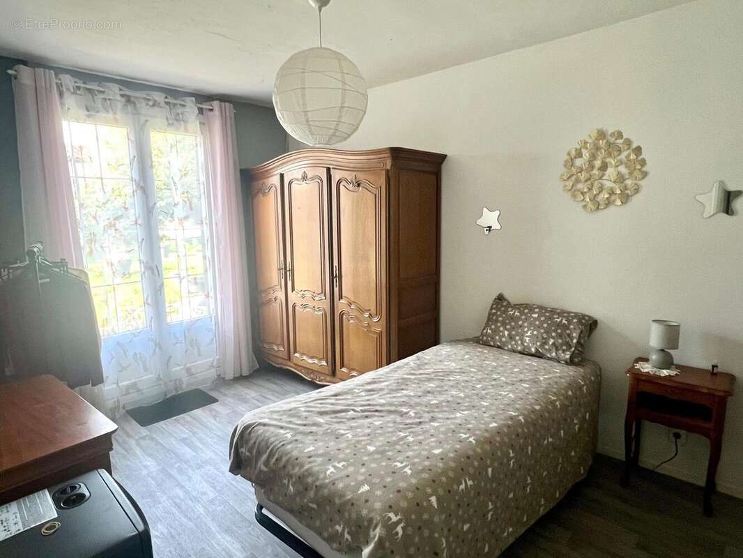 Photo 6 - Maison à SAINT-JEAN-D'ANGELY