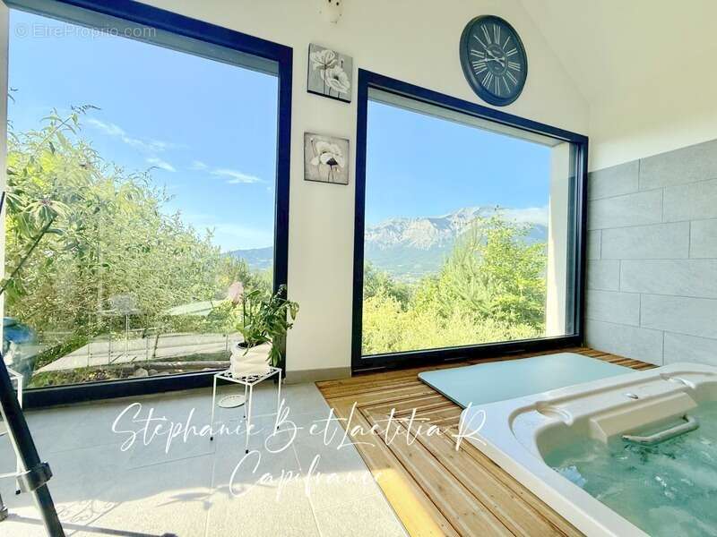 Maison à SAINT-BONNET-EN-CHAMPSAUR