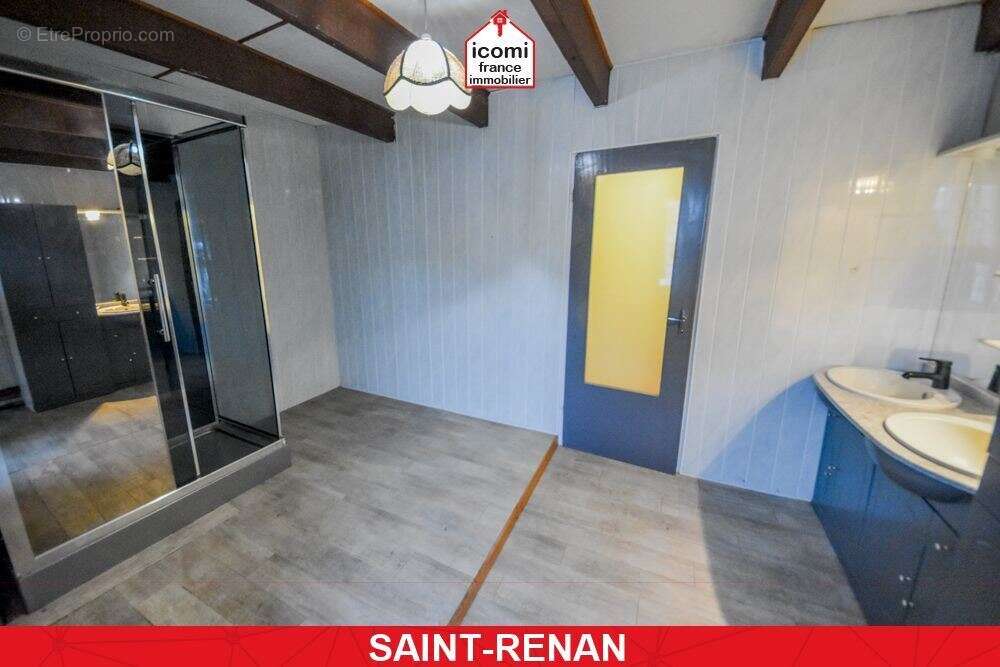 Maison à SAINT-RENAN