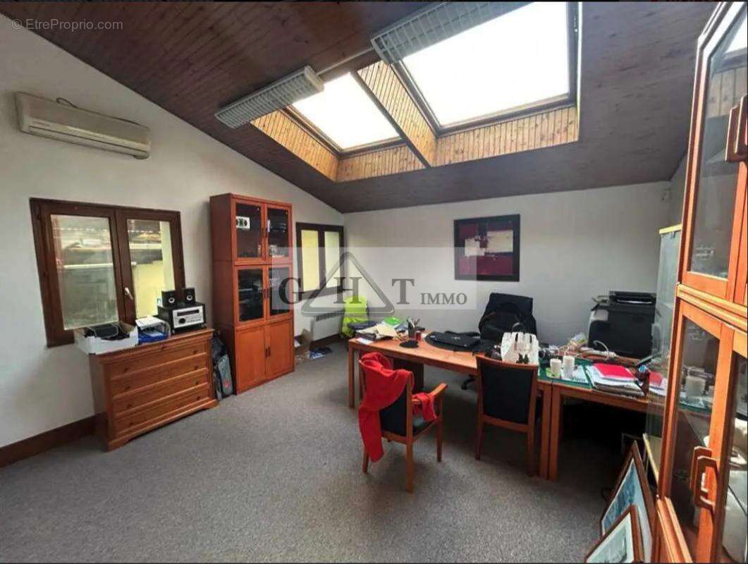 Commerce à BAGNOLET