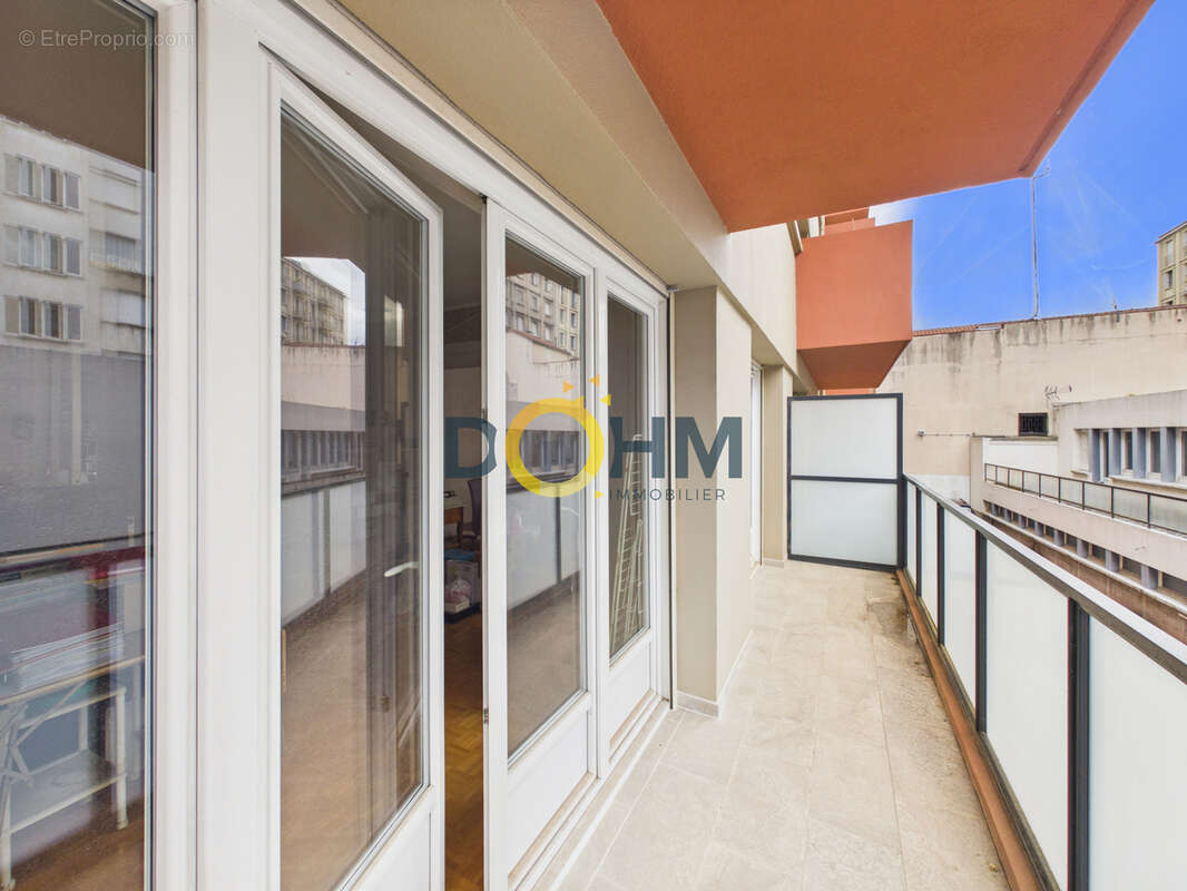 Appartement T3 de 71 m2 avec ascenseur et balcon - photo 3