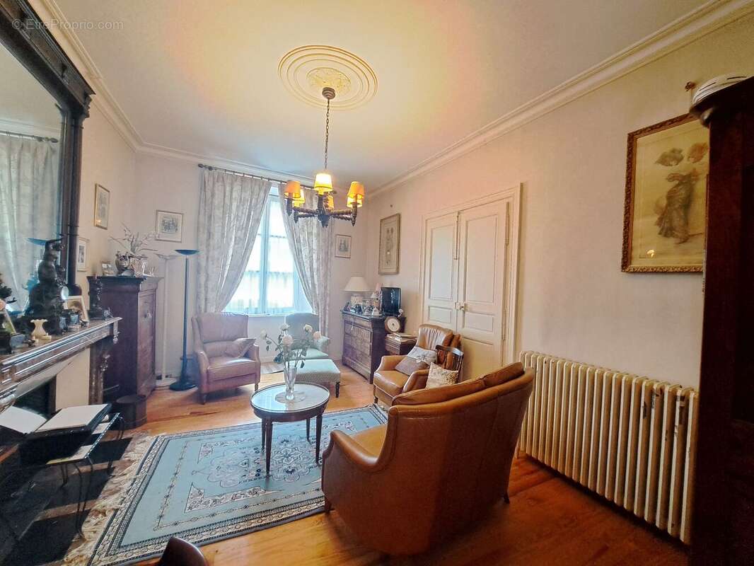 Photo 8 - Maison à AMBERT
