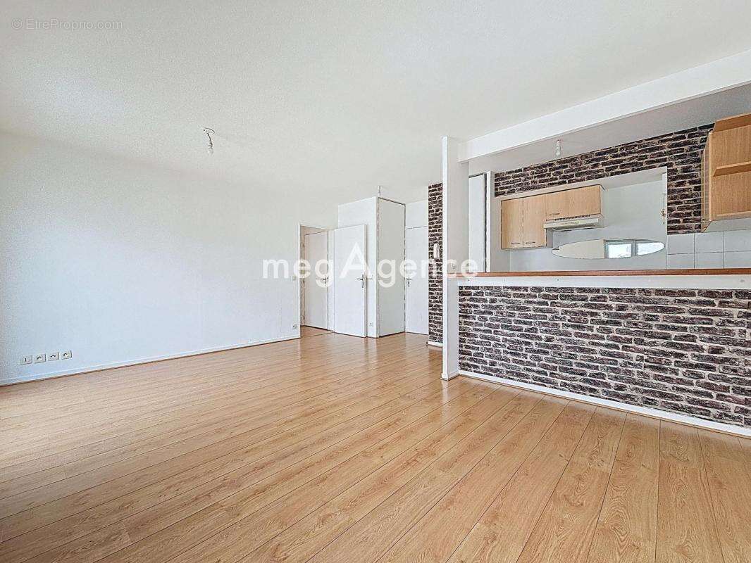 Appartement à MANTES-LA-JOLIE