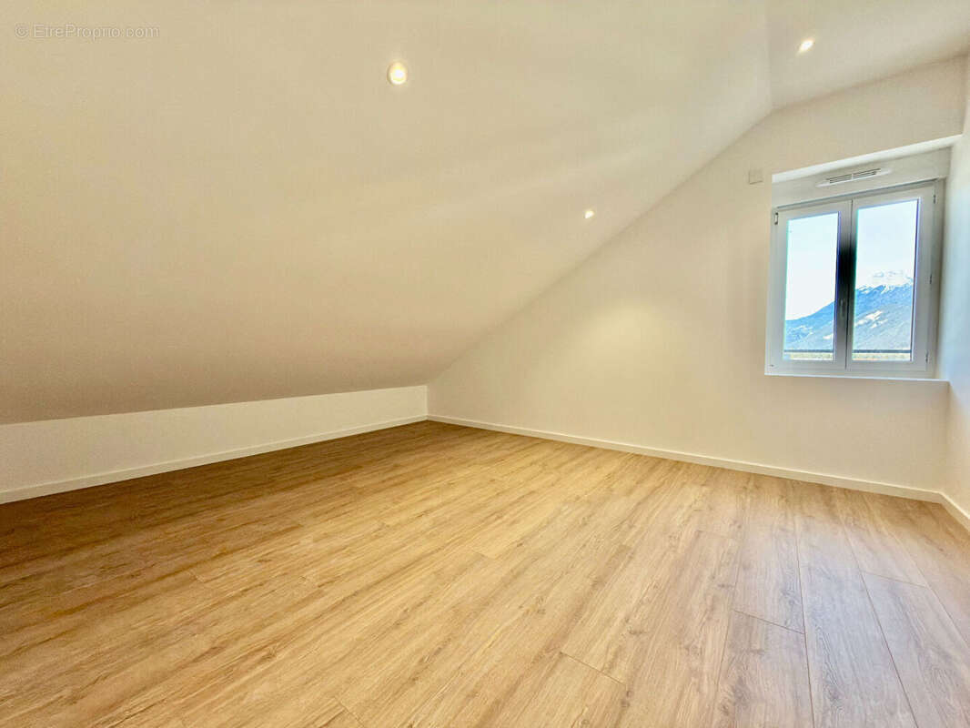 Appartement à DOUSSARD