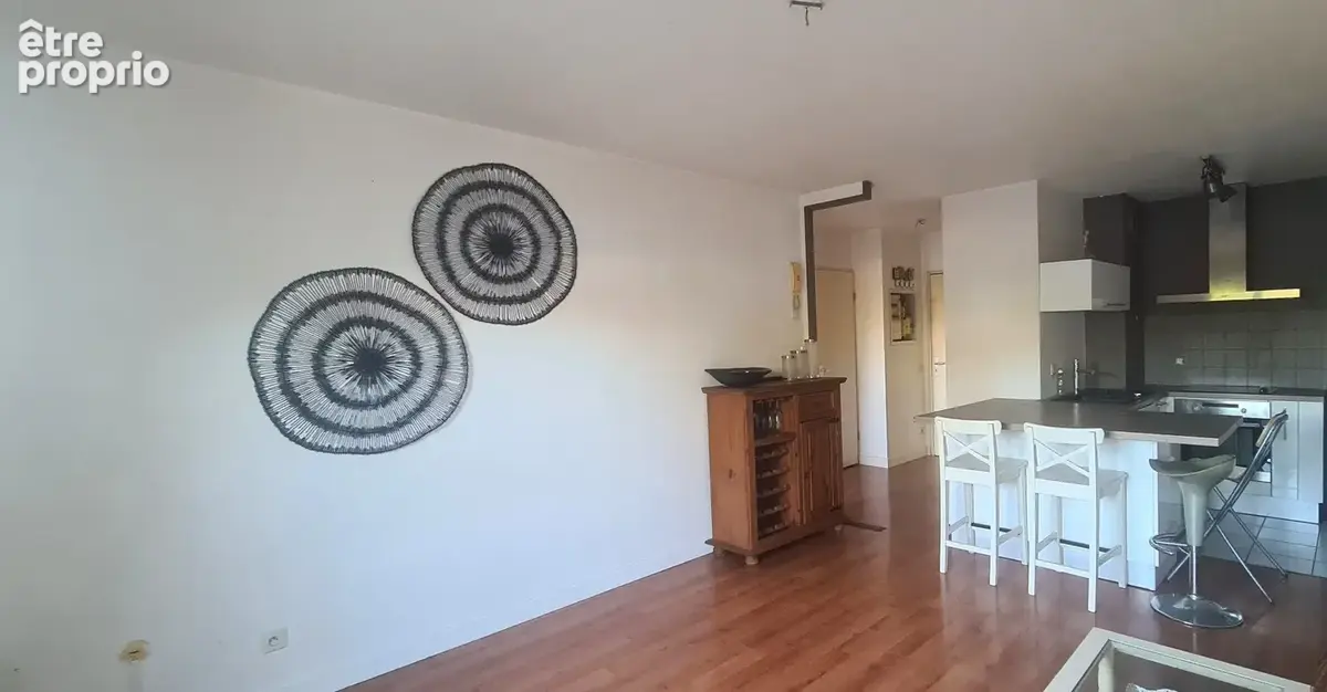Appartement à vendre 2 pièces BORDEAUX Caudéran (33)avec jardin/terrasse et place de parking privative - photo 8