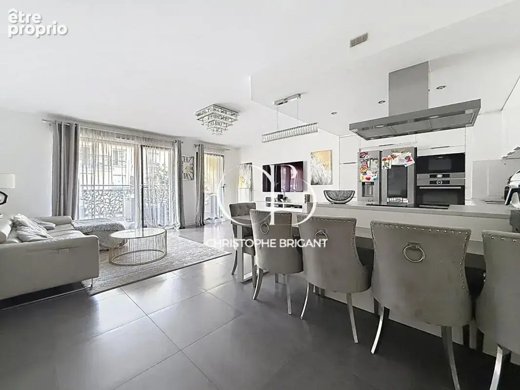 Appartement Rosny Sous Bois  Centre Ville 4 pièce(s) 88 m2 Avec extérieur - photo 4