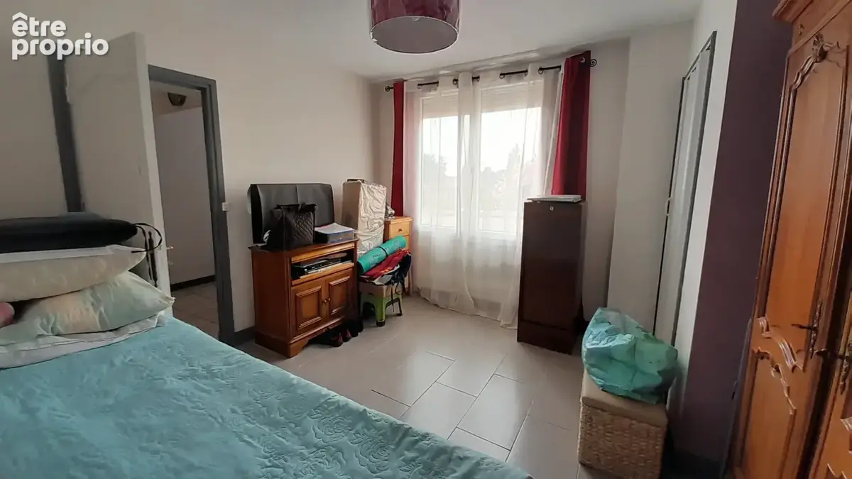 Le chambre rdc