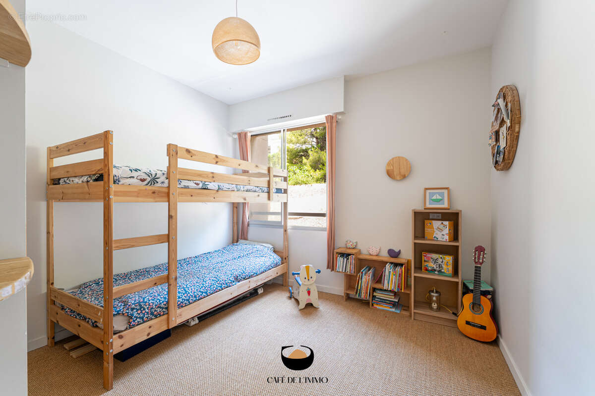 Appartement à MARSEILLE-7E