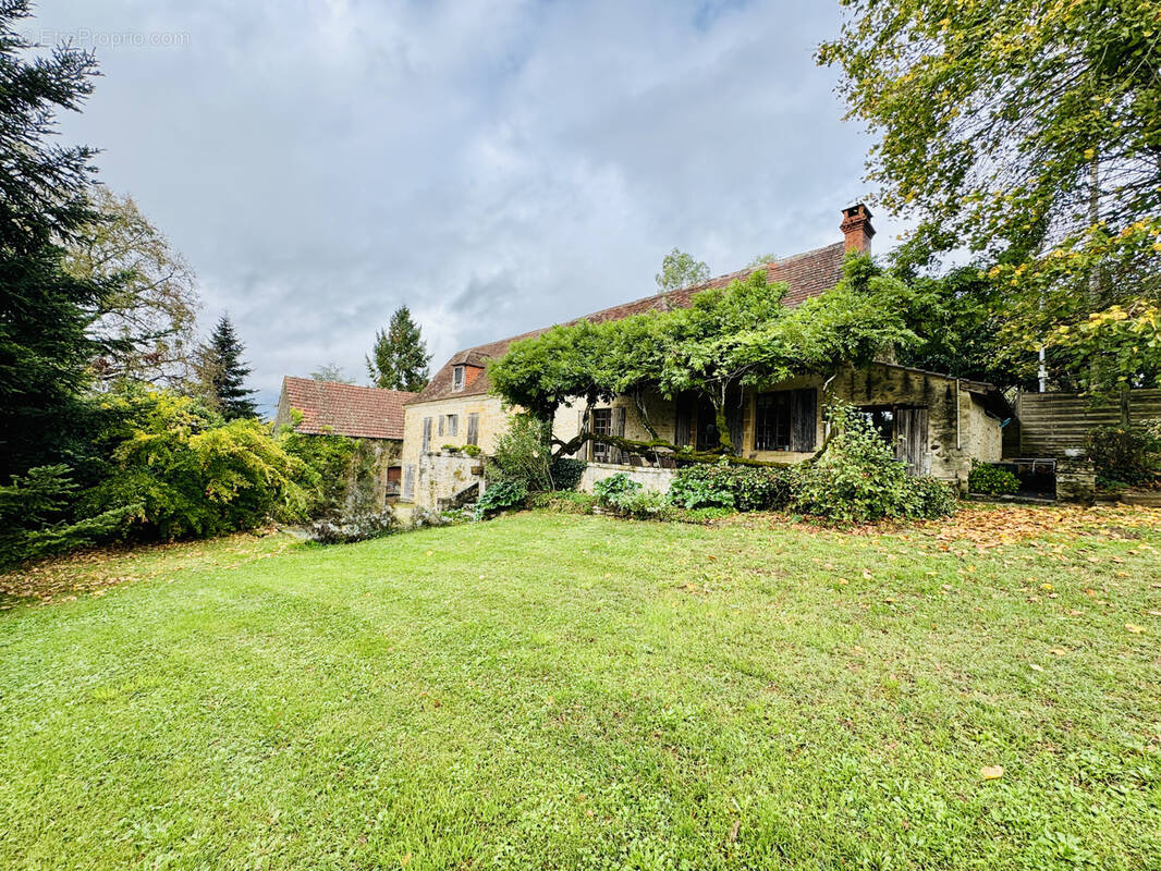 Maison à SARLAT-LA-CANEDA