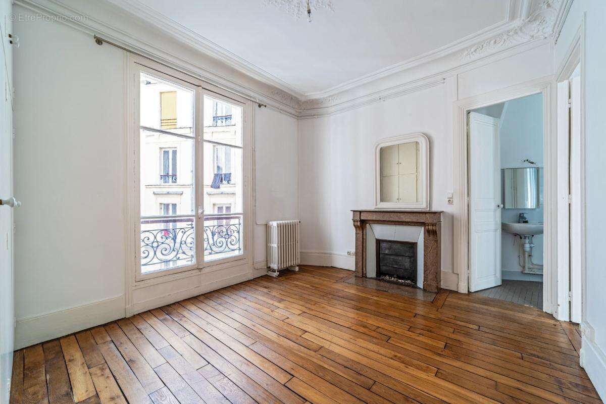 Appartement - 61 m² - Paris (75) - photo 6