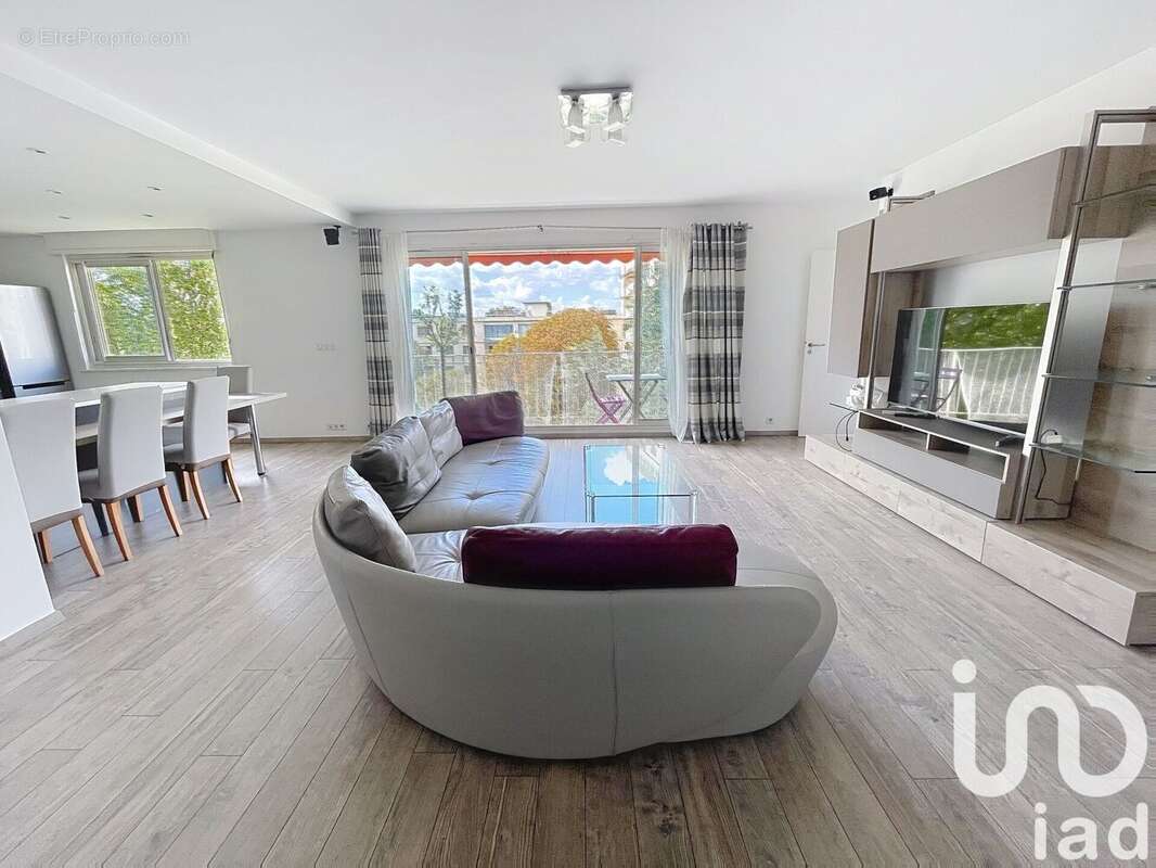 Photo 6 - Appartement à NEUILLY-SUR-SEINE