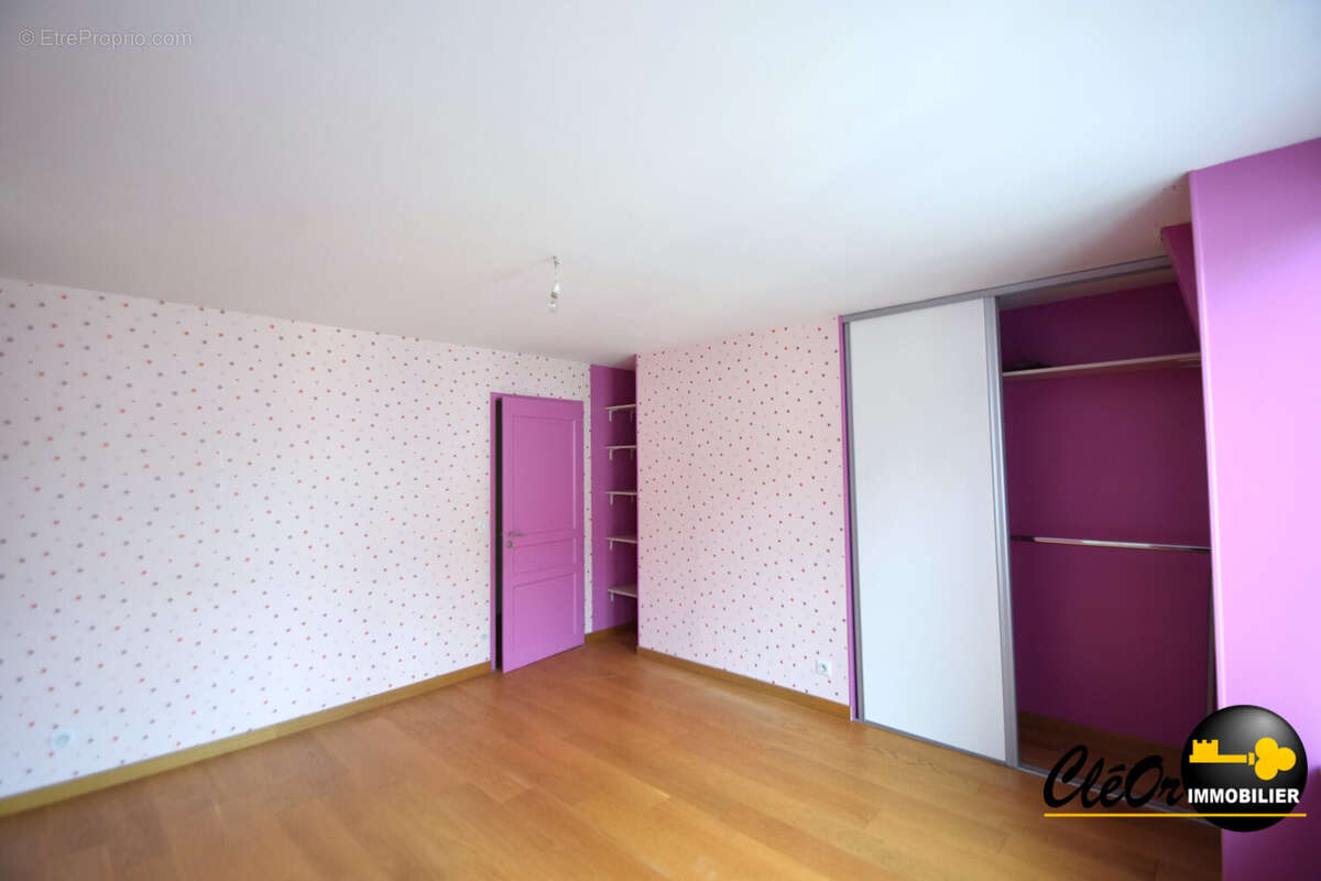 Appartement 216 m² à Chalon-Sur-Saone  - photo 7