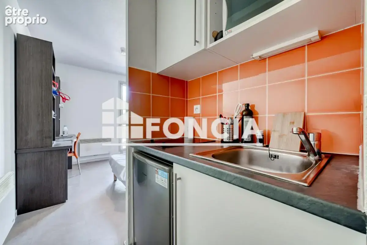 Vente - Appartement en résidence services - Studio - 18,03 m² - - photo 5