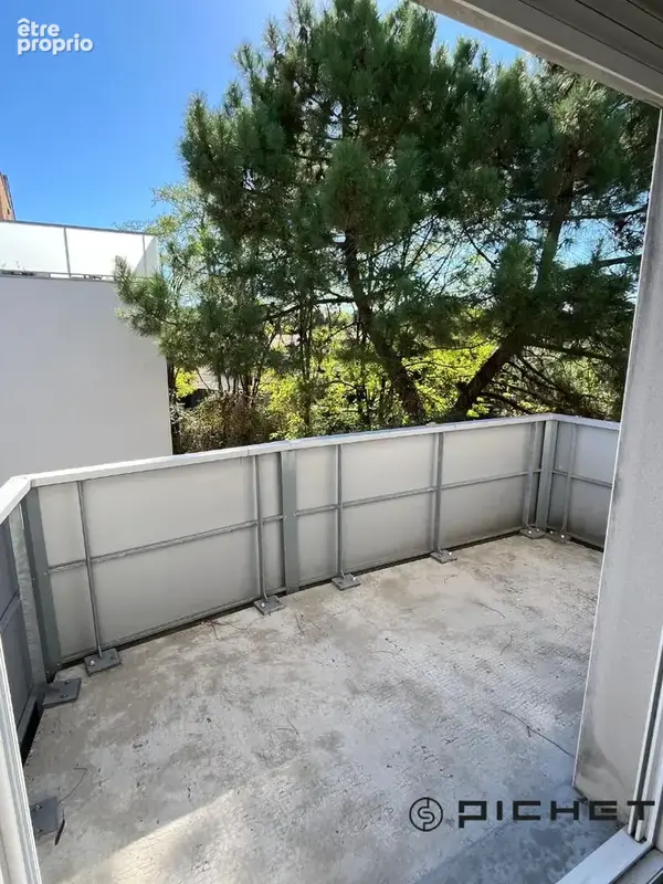 Eysines -Bel appartement T3 lumineux avec balcon - photo 5