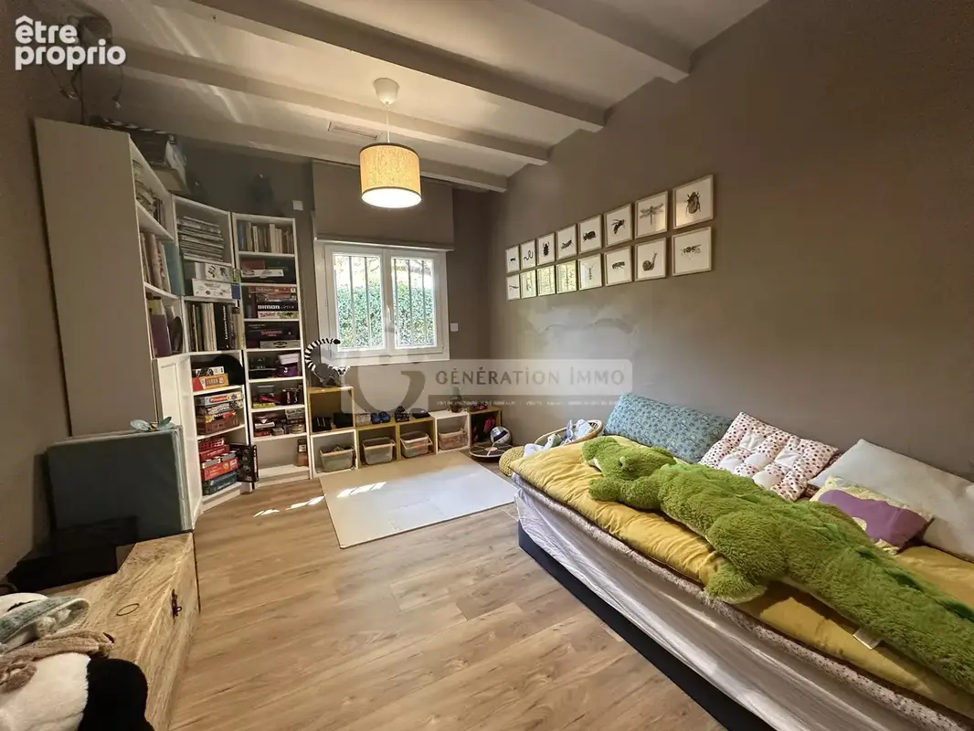 Fontvieille - Maison familiale 5 chambres sur parcelle de 1850m2 - photo 15