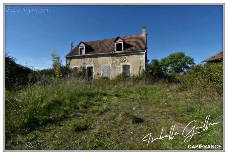 Maison à vendre 6 pièces TOUCHAY (18) - photo 2